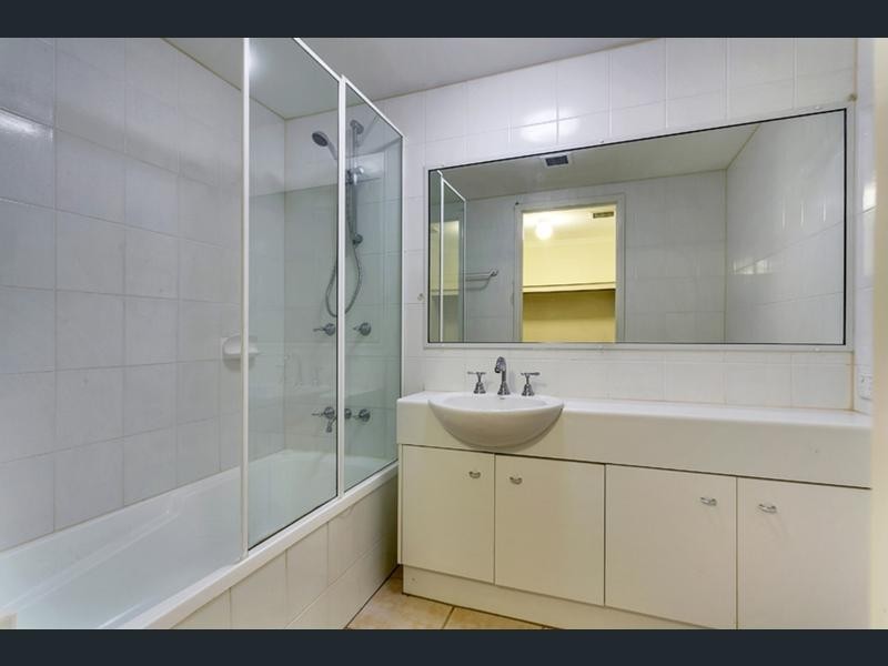 35/8-14 Munro Terrace, Mooroobool QLD 4870