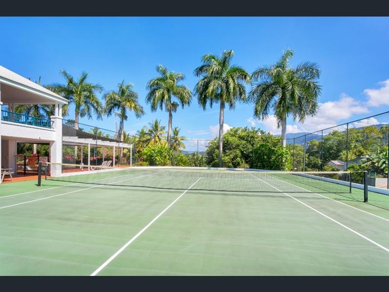 35/8-14 Munro Terrace, Mooroobool QLD 4870