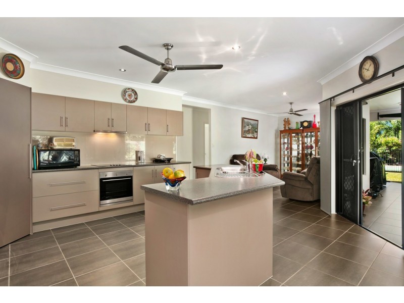 5 Malekula Close, Bentley Park QLD 4869