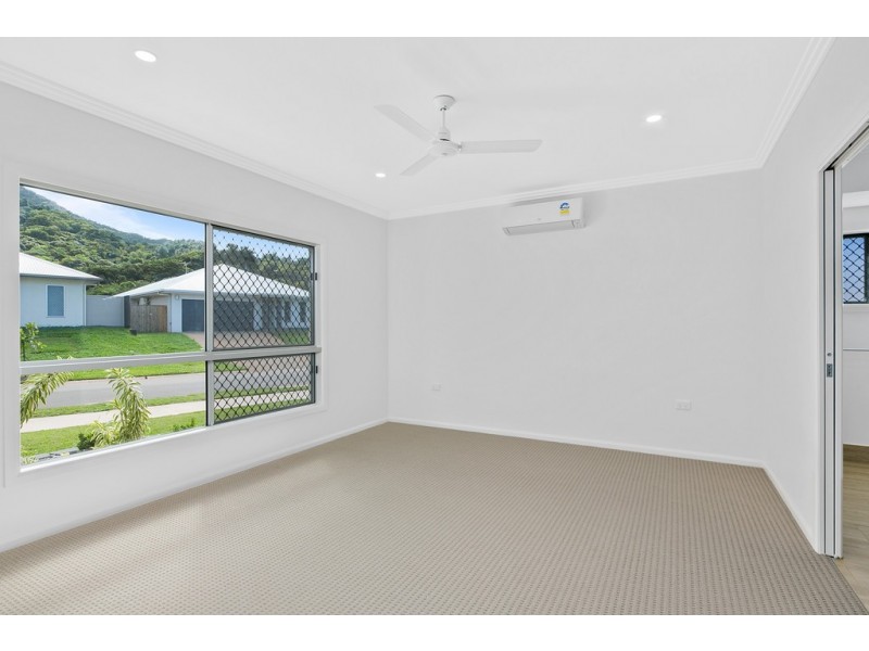 9 Halifax Drive, Redlynch QLD 4870