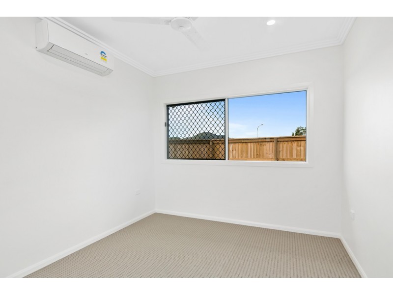 9 Halifax Drive, Redlynch QLD 4870