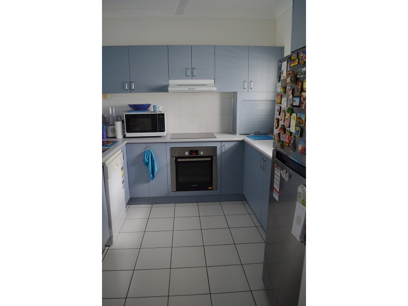 4/152 McLeod Street, Cairns North QLD 4870