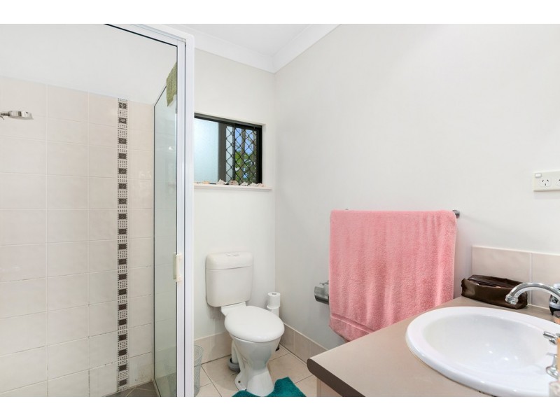 2 Etty Street, Kewarra Beach QLD 4879