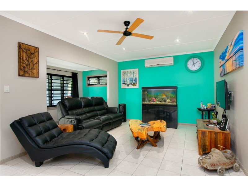 18 Mansfield Street, Earlville QLD 4870