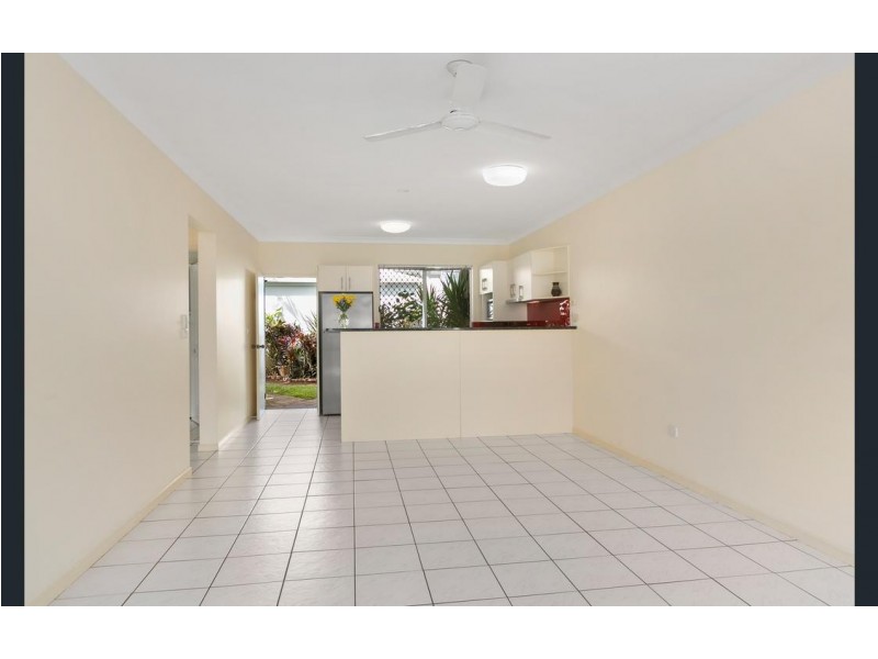 1/21-25 Givens Street, Westcourt QLD 4870
