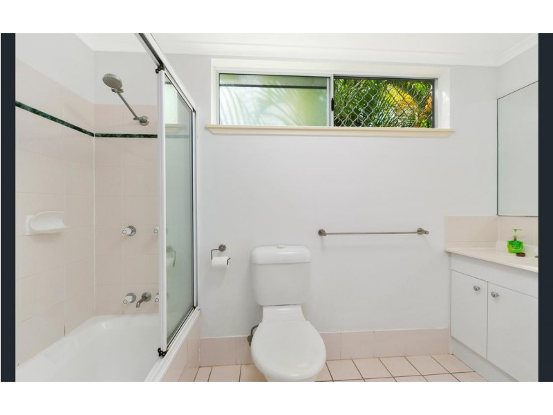 1/21-25 Givens Street, Westcourt QLD 4870