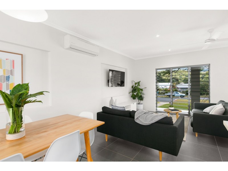 40 Kevin Street, Whitfield QLD 4870