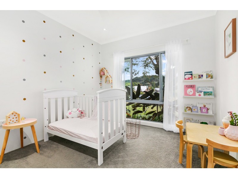 40 Kevin Street, Whitfield QLD 4870