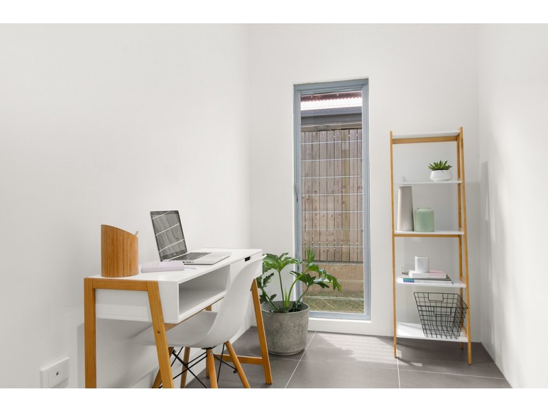 40 Kevin Street, Whitfield QLD 4870