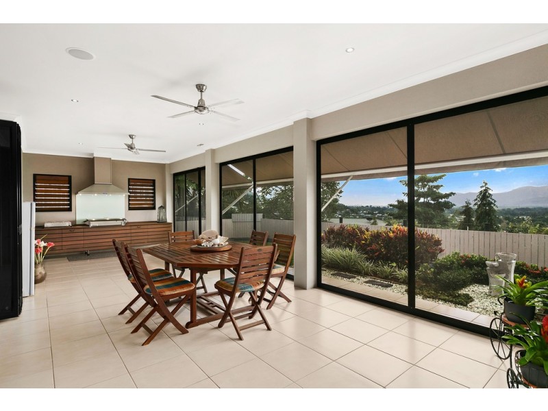 6 Jumna Close, Bentley Park QLD 4869