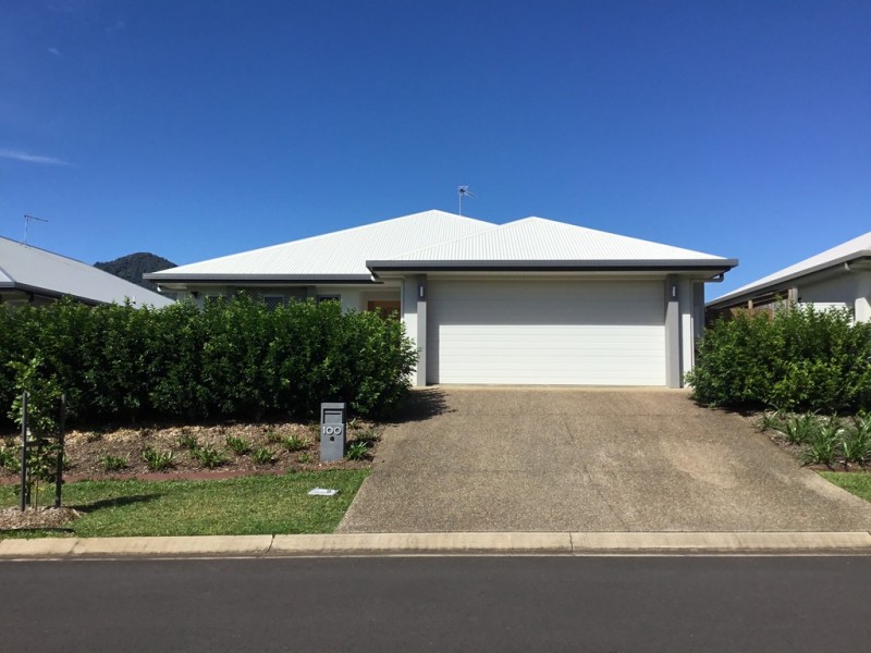 100 Springbrook Avenue, Redlynch QLD 4870