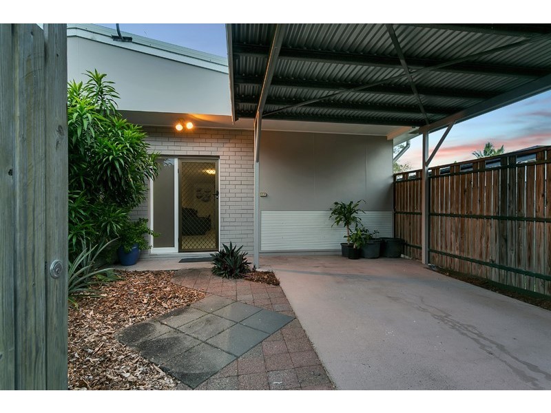 64 Dalton Street, Westcourt QLD 4870