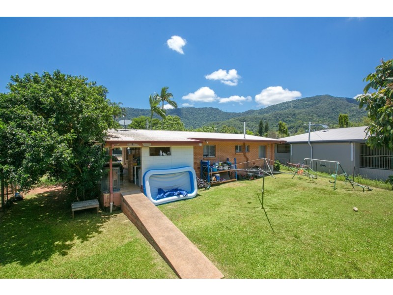40 Karwin Street, Bayview Heights QLD 4868