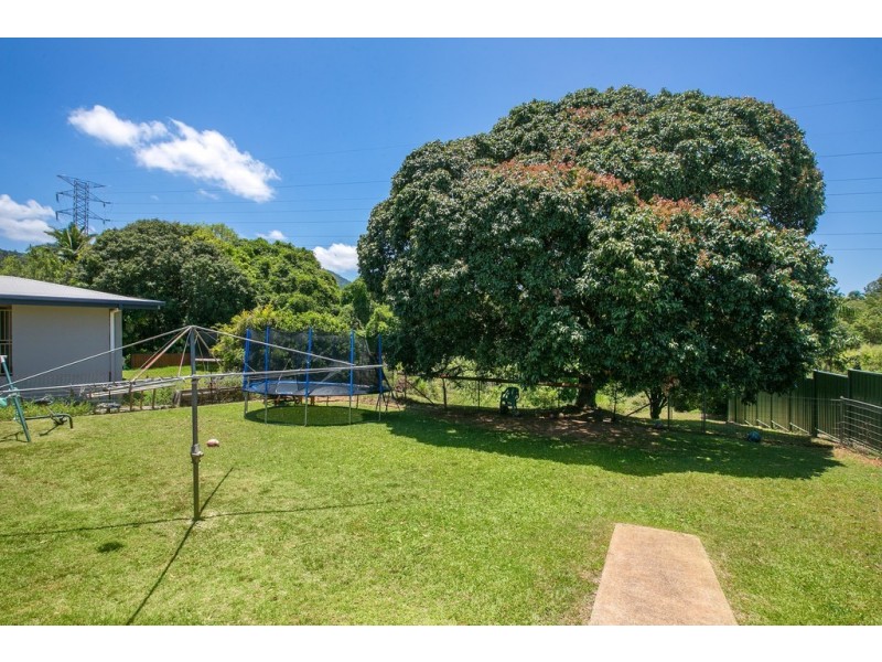 40 Karwin Street, Bayview Heights QLD 4868