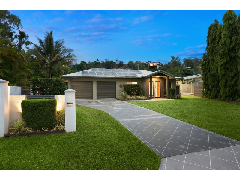 4 Kirraly Close, Mooroobool QLD 4870
