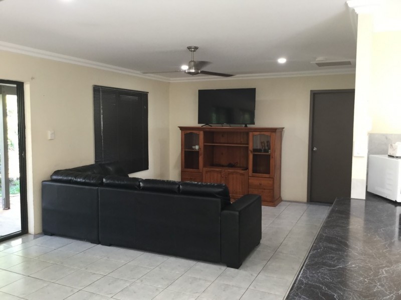 40 Kambara Street, White Rock QLD 4868