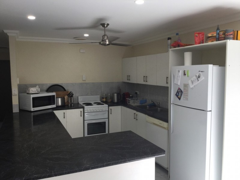 40 Kambara Street, White Rock QLD 4868