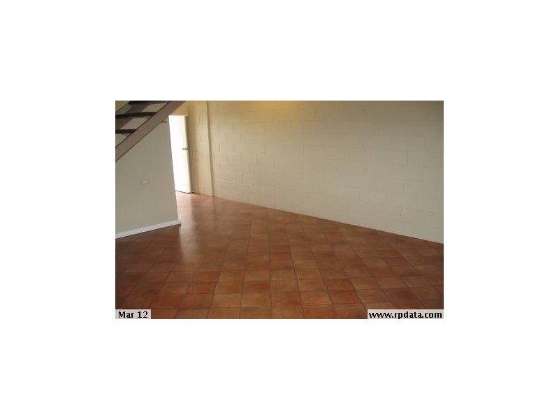 12 9-10 Cavanagh Street, Woree QLD 4868