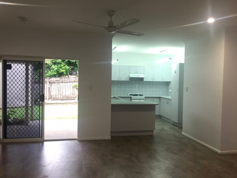 4 Delta View Close, Freshwater QLD 4870
