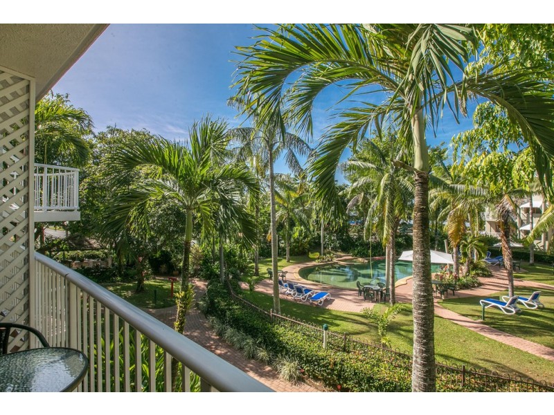 24/129-135 Oleander Street, Holloways Beach QLD 4878