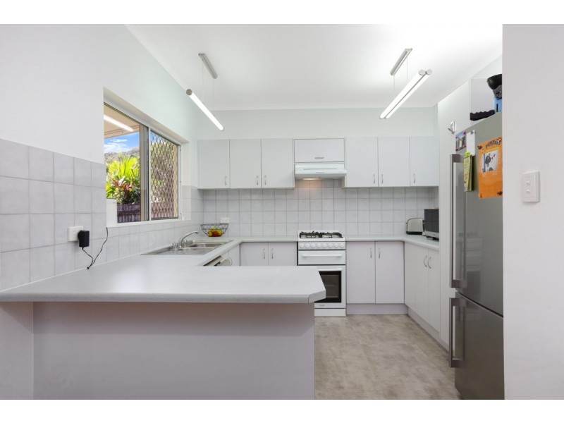 4 Delta View Close, Freshwater QLD 4870