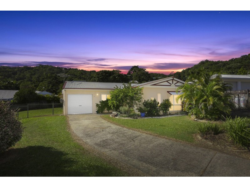 4 Delta View Close, Freshwater QLD 4870