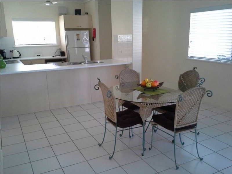 5/152 McLeod Street, Cairns North QLD 4870