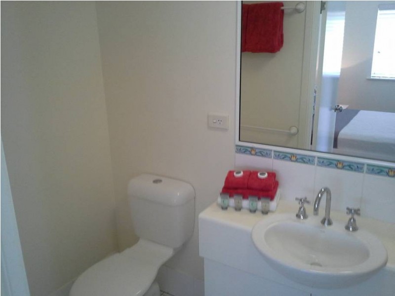 5/152 McLeod Street, Cairns North QLD 4870