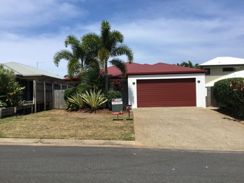 46 City View Crescent, Mooroobool QLD 4870