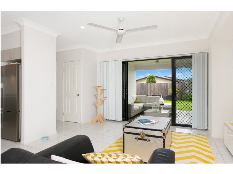 46 City View Crescent, Mooroobool QLD 4870