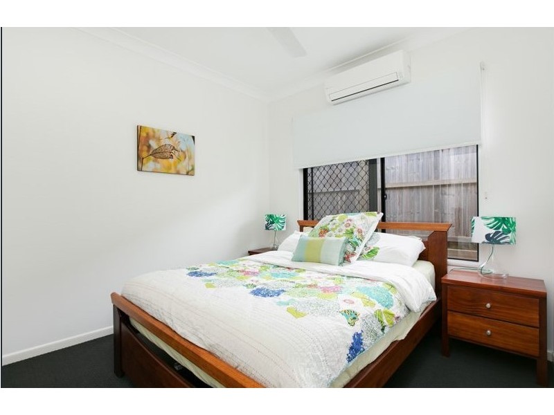 46 City View Crescent, Mooroobool QLD 4870