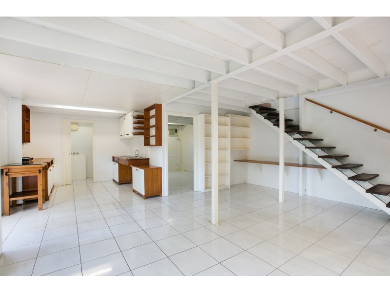Shed-64 Dalton Street, Westcourt QLD 4870