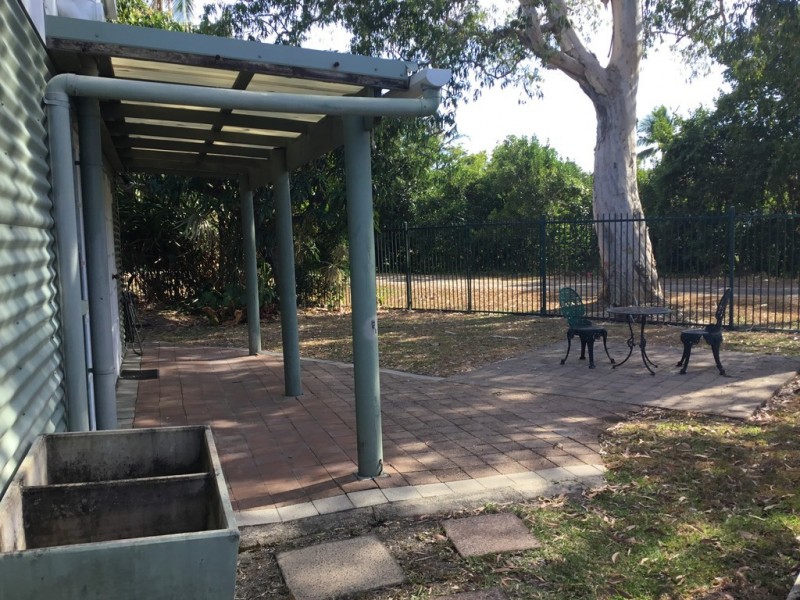 Shed-64 Dalton Street, Westcourt QLD 4870
