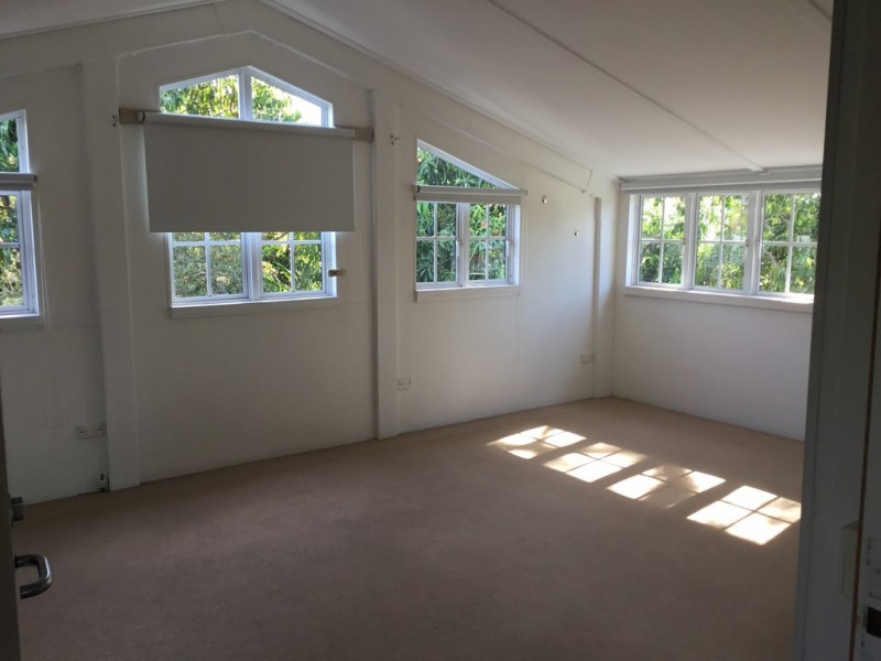 Shed-64 Dalton Street, Westcourt QLD 4870