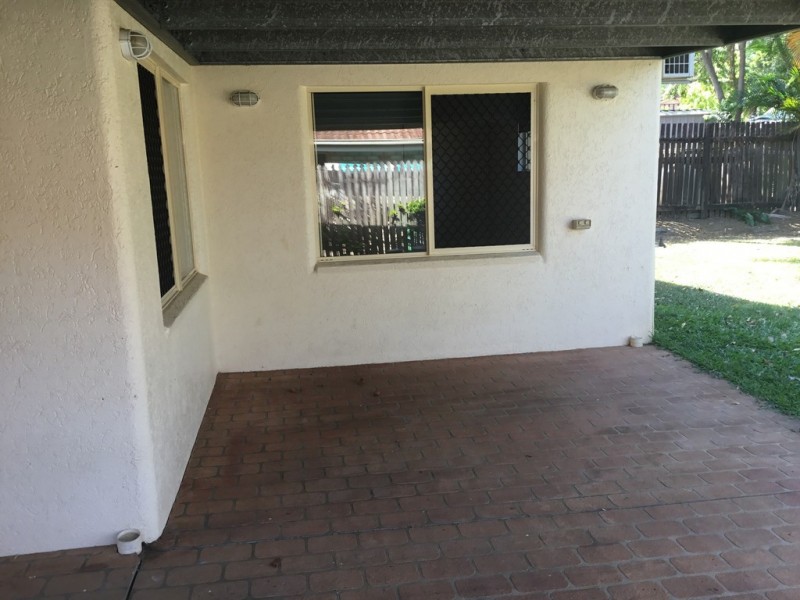 28 Sawpit Street, Mount Sheridan QLD 4868