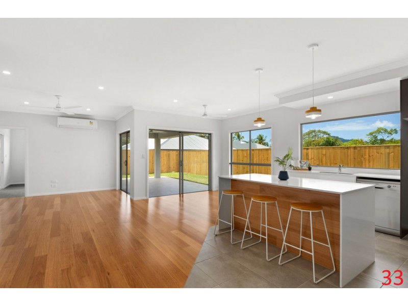 33 Halifax Drive, Redlynch QLD 4870