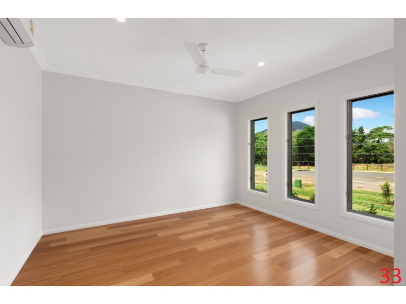 33 Halifax Drive, Redlynch QLD 4870