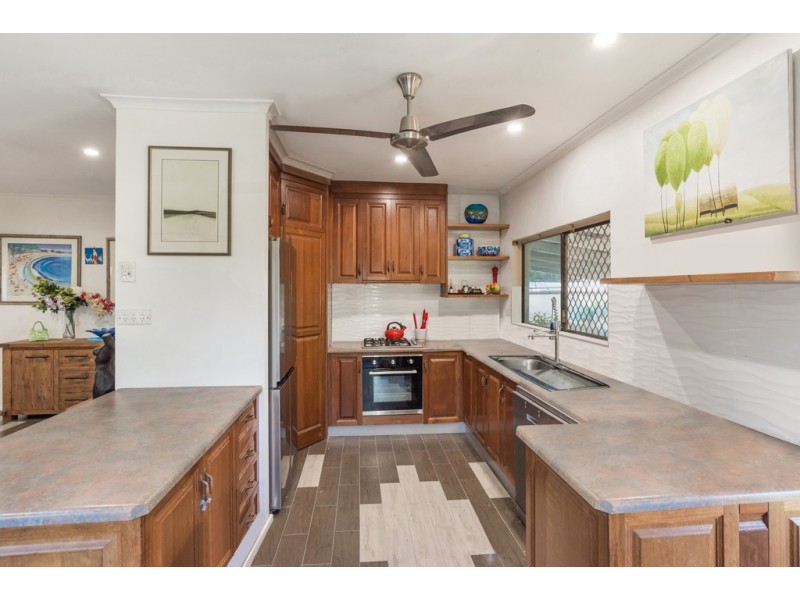 42 Irene Street, Mooroobool QLD 4870