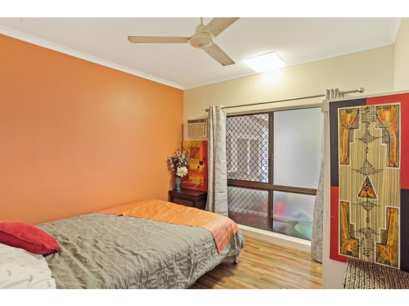 42 Irene Street, Mooroobool QLD 4870