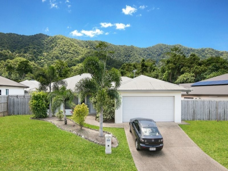 6 Ainscow Drive, Bentley Park QLD 4869