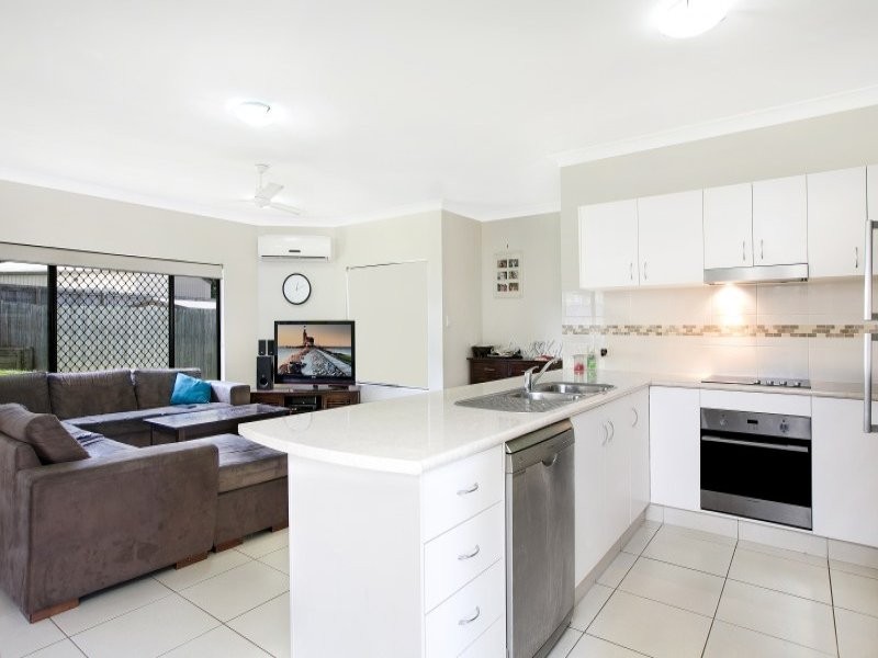 6 Ainscow Drive, Bentley Park QLD 4869