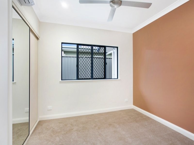 43 Ainscow Drive, Bentley Park QLD 4869