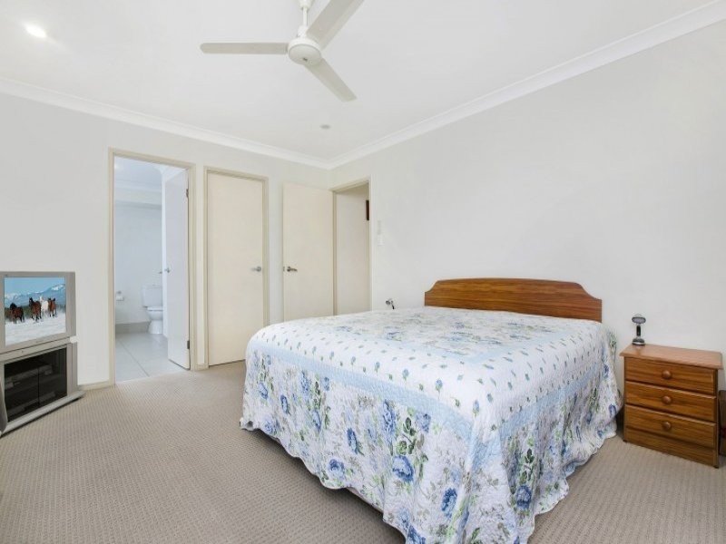 106 Fitzmaurice Drive, Bentley Park QLD 4869
