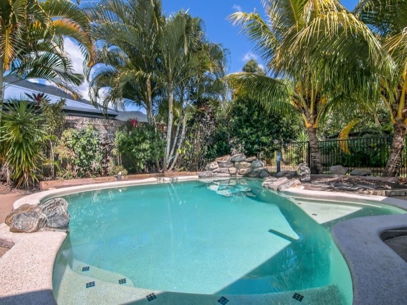 26 Pollock Close, Bentley Park QLD 4869