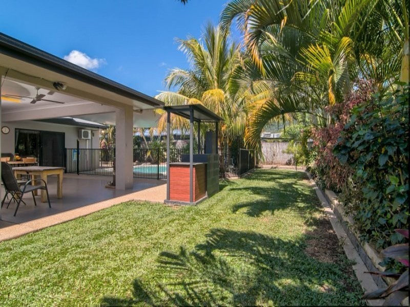 26 Pollock Close, Bentley Park QLD 4869