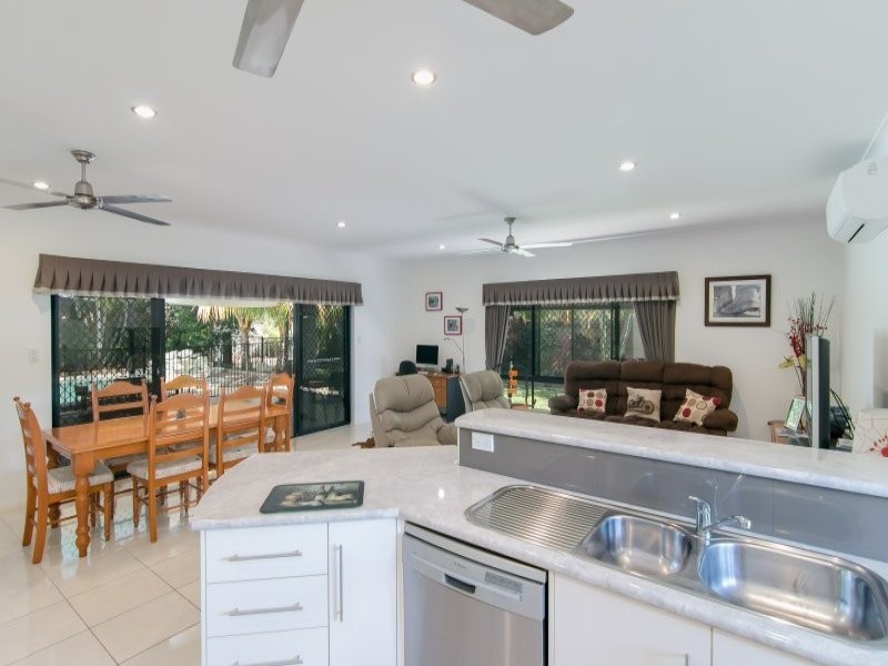 26 Pollock Close, Bentley Park QLD 4869