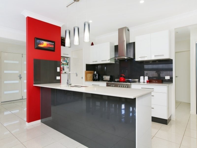 12 Malekula Close, Bentley Park QLD 4869