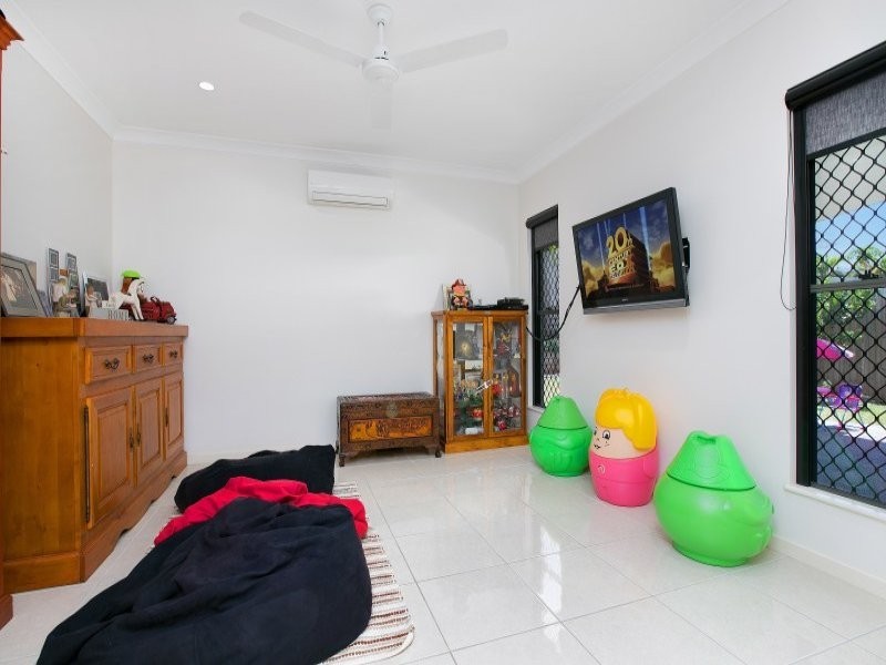 12 Malekula Close, Bentley Park QLD 4869