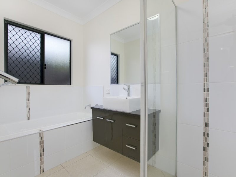 12 Malekula Close, Bentley Park QLD 4869