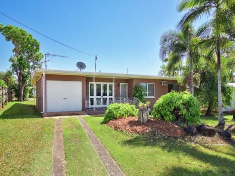 8 Amethyst Street, Bayview Heights QLD 4868